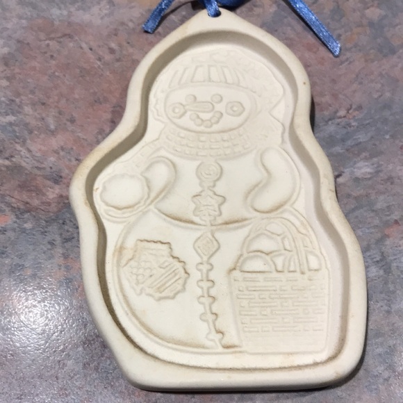 Longaberger Pottery Snowman Ornament/Cookie Mold in EUC - Picture 5 of 6